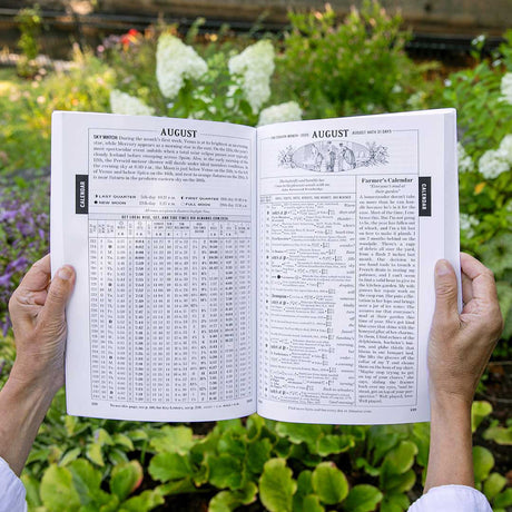 The 2026 Old Farmer's Almanac - Easy-to-Read Oversized Softcover