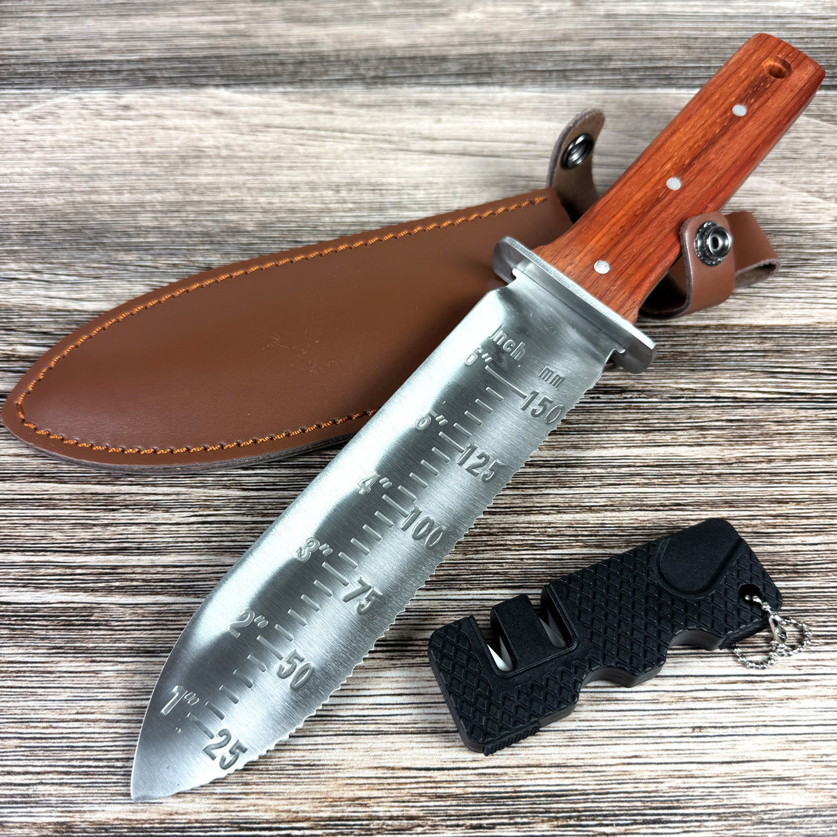 12.25" Hori Hori Japanese Gardening Knife with 7" Blade, Full Tang, Rosewood Handle