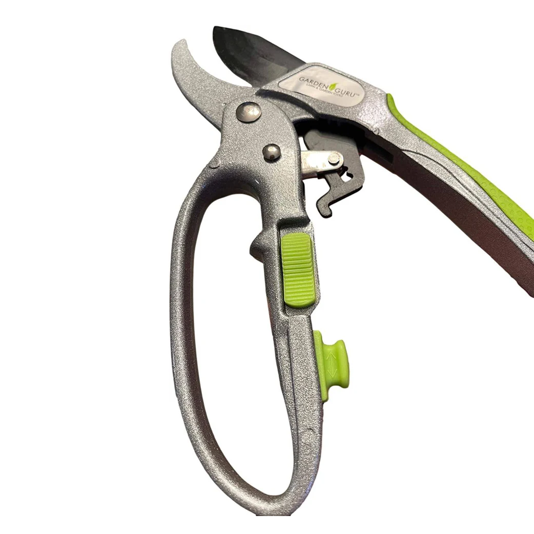 Deluxe Ratchet Pruning Shears