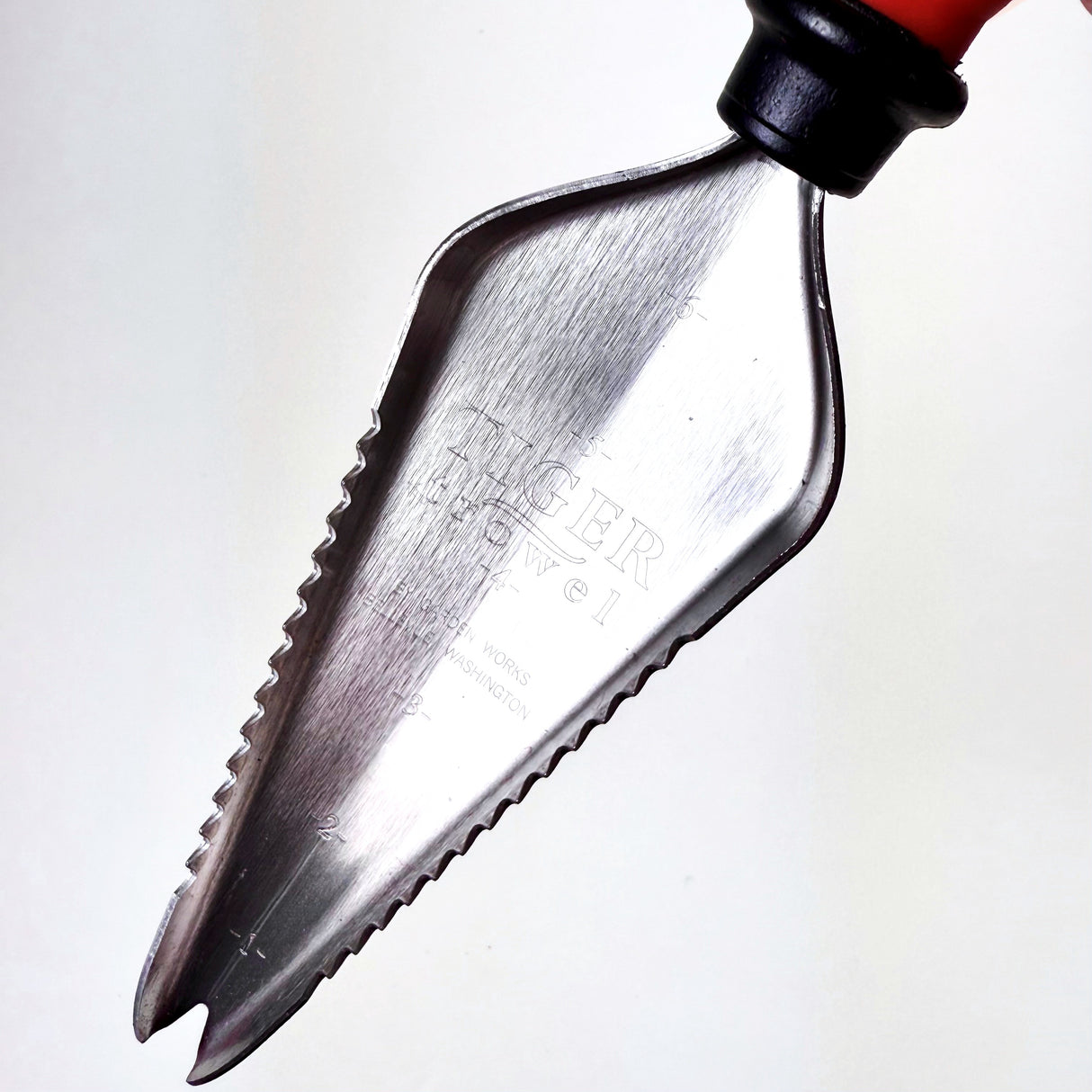 Tiger Trowel with Comfort Grip