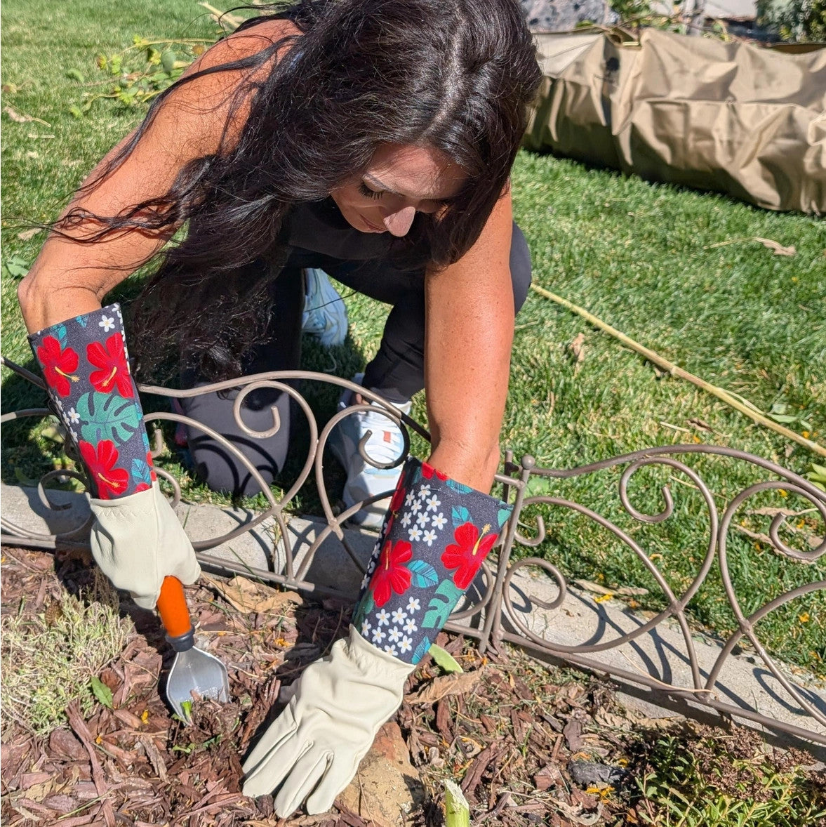 Tiger Trowel with Comfort Grip