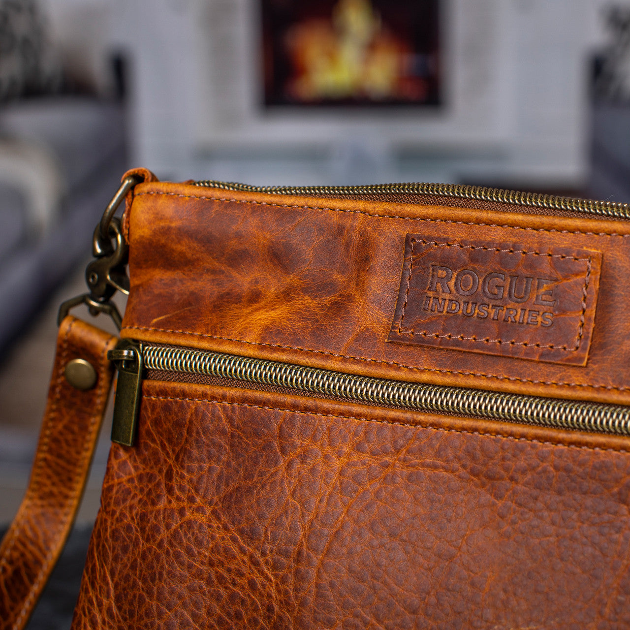 Ellis River Crossbody Bag in Bison Leather – The Old Farmer's