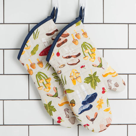 Field Mushrooms Oven Mitt