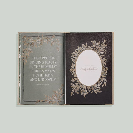 Grandma's Story: A Memory and Keepsake Journal for My Family