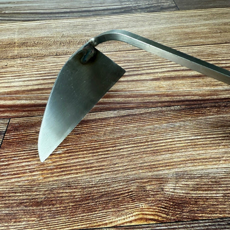 close up of the hoe blade